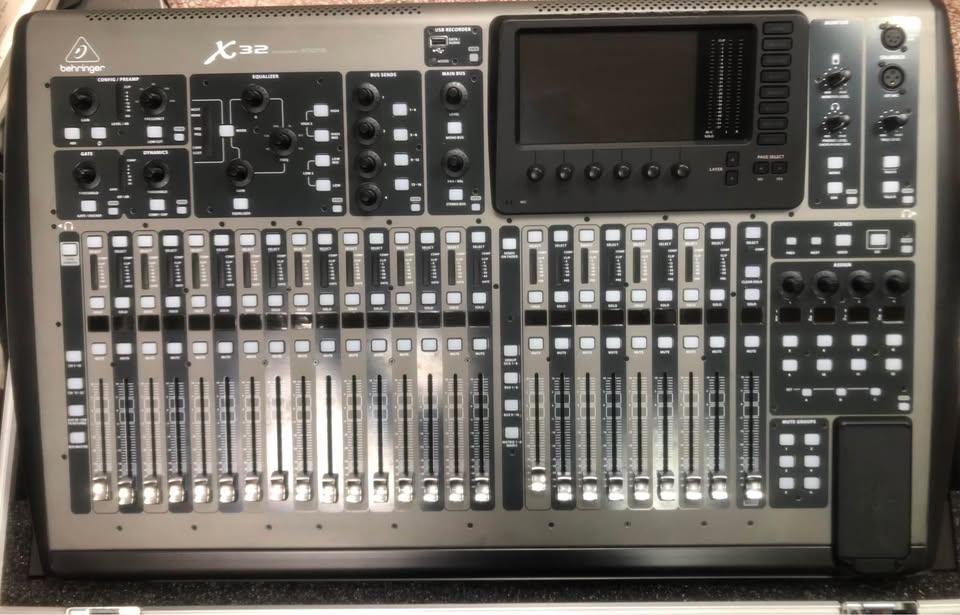 混音控台維修範例 20